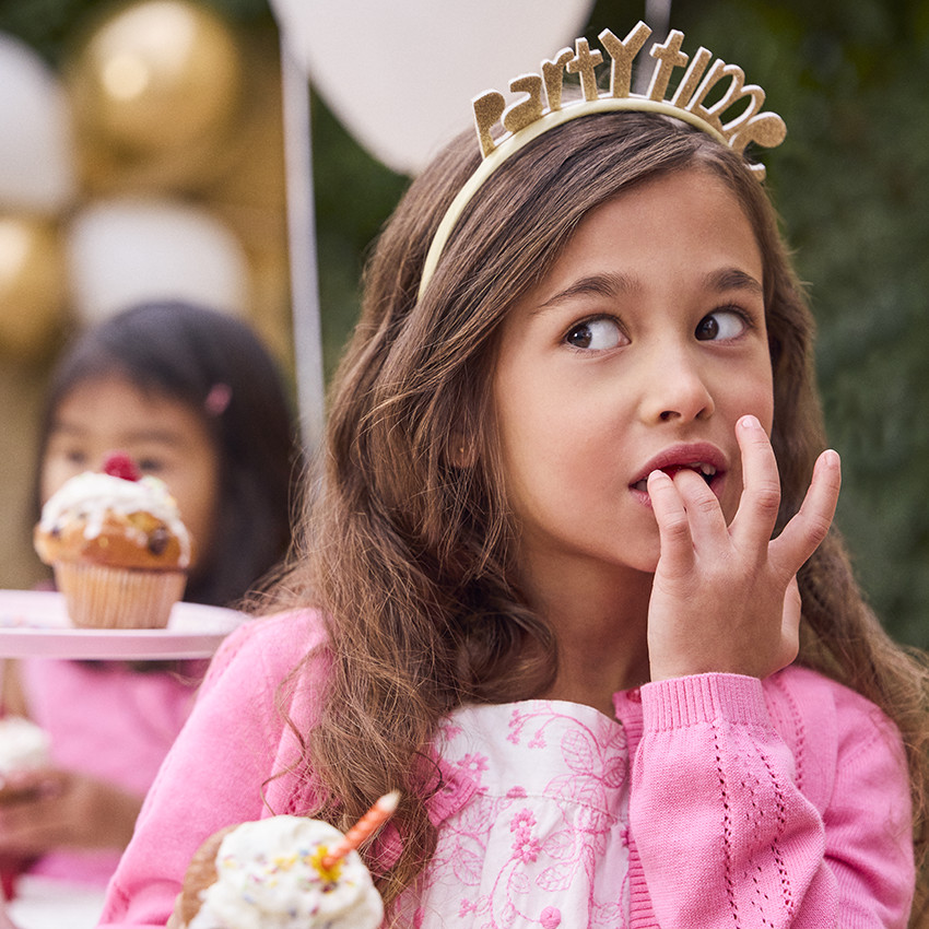 Chaleco de manga larga con detalles de punto para niña 