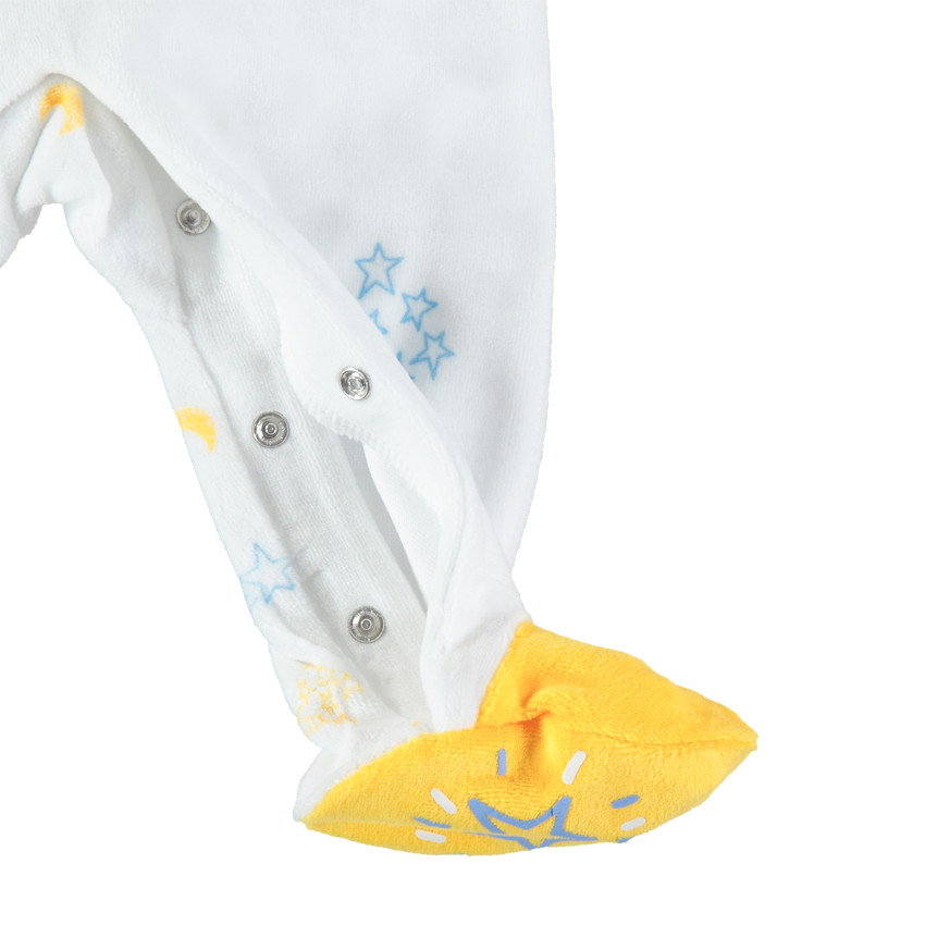 Pijama de terciopelo con estampado de Winnie The Pooh  Additional Pijama de terciopelo con estampado de Winnie The Pooh