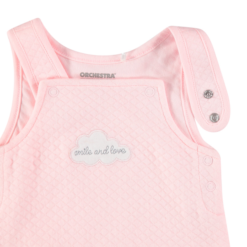 Peto largo de felpa rosa con dibujo de nubes 