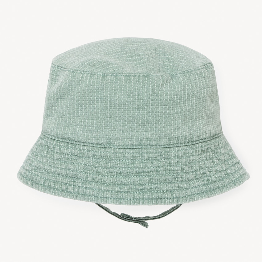 Sombrero divertido de tela con efecto rayado para bebé niño. 