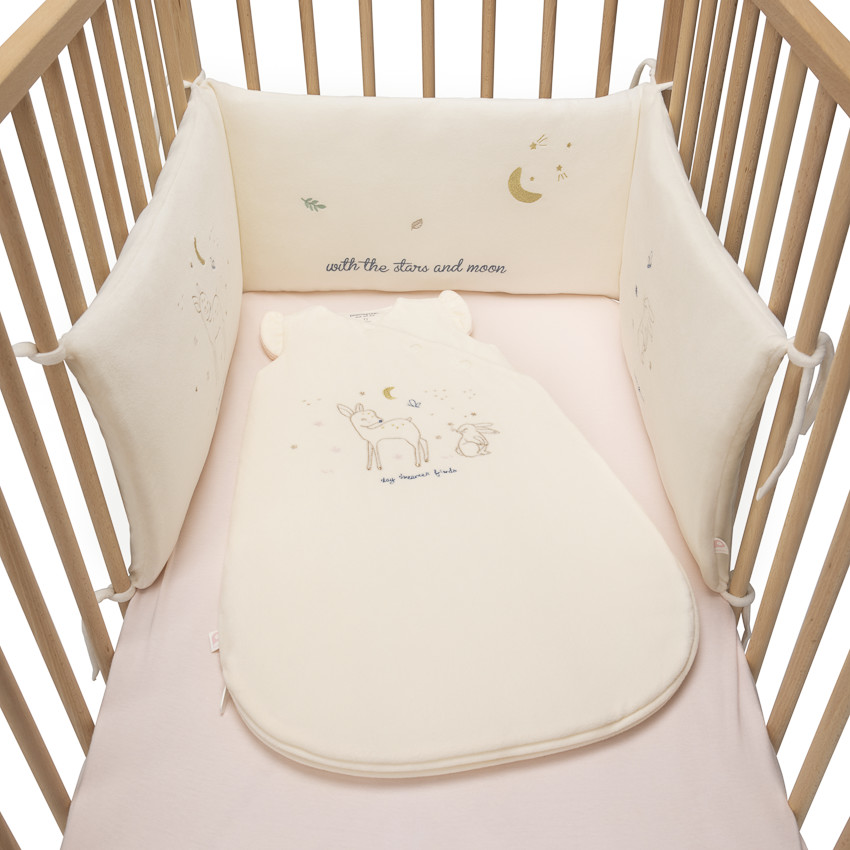 Protector de cuna de 3 paneles en terciopelo Little Deer crudo 