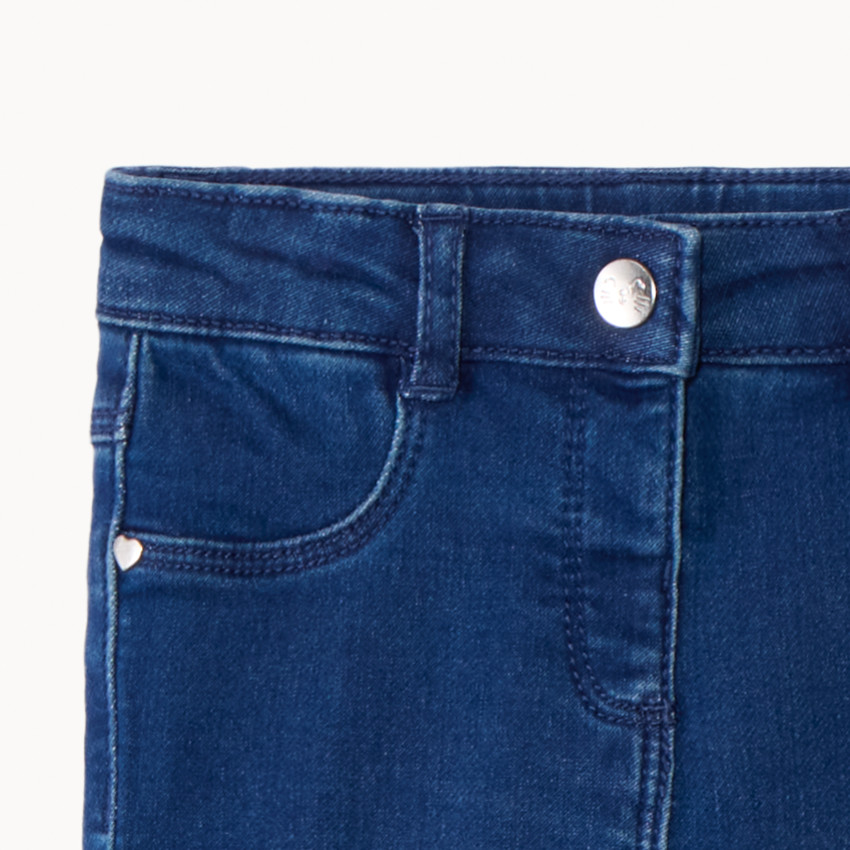 Jeans slim con dos bolsillos tipo parche en forma de gato para bebé niña 