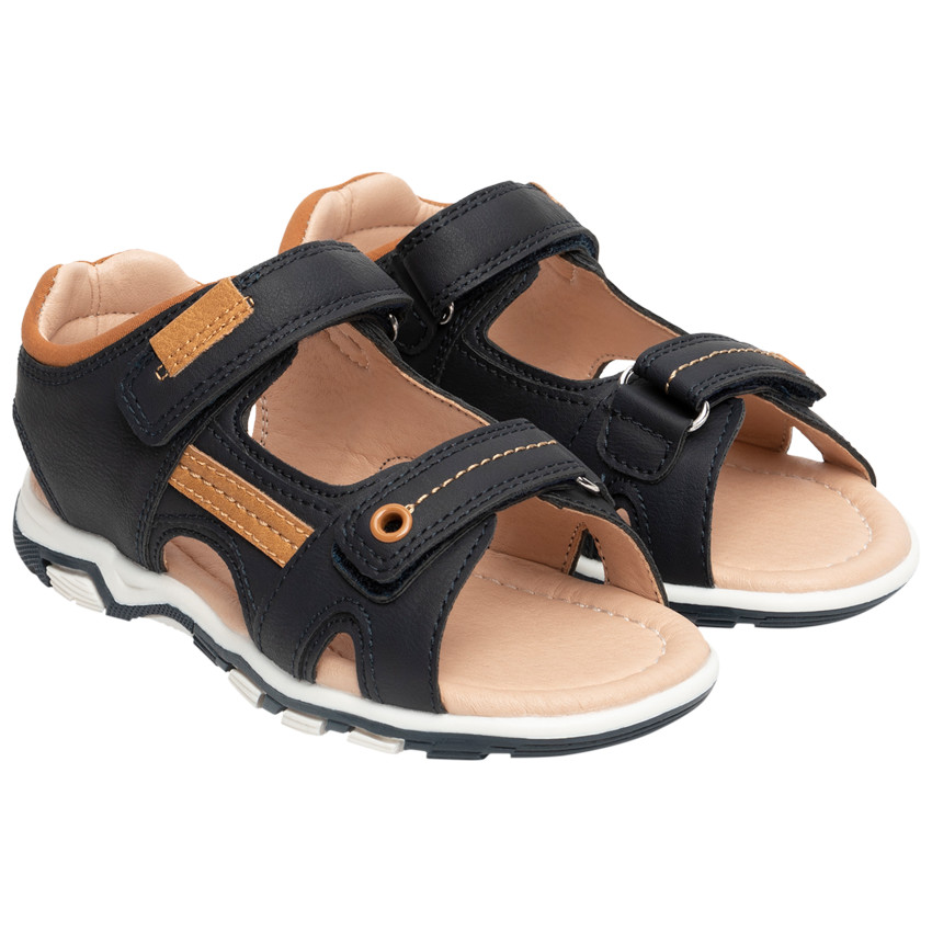 Sandalias velcro con empiñaduras contrastantes para niño  Additional Sandalias velcro con empiñaduras contrastantes para niño