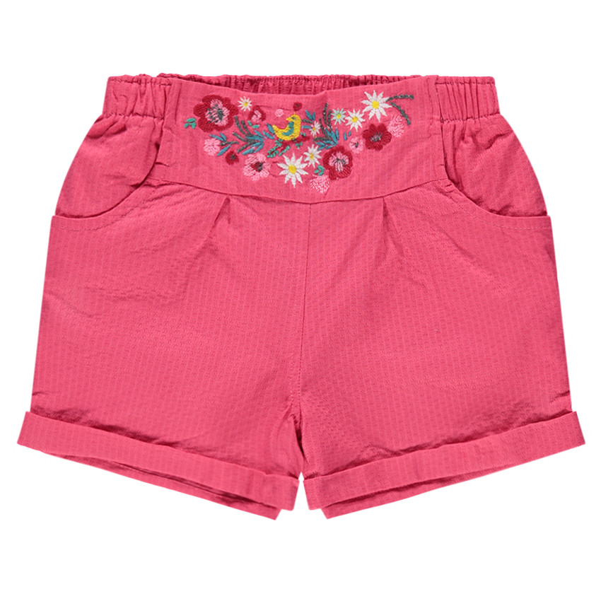 Pantalón corto de fantasía con flores bordadas 