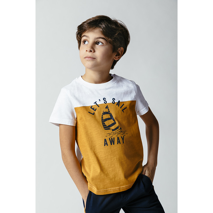 Conjunto camiseta manga corta print barco y bermudas 