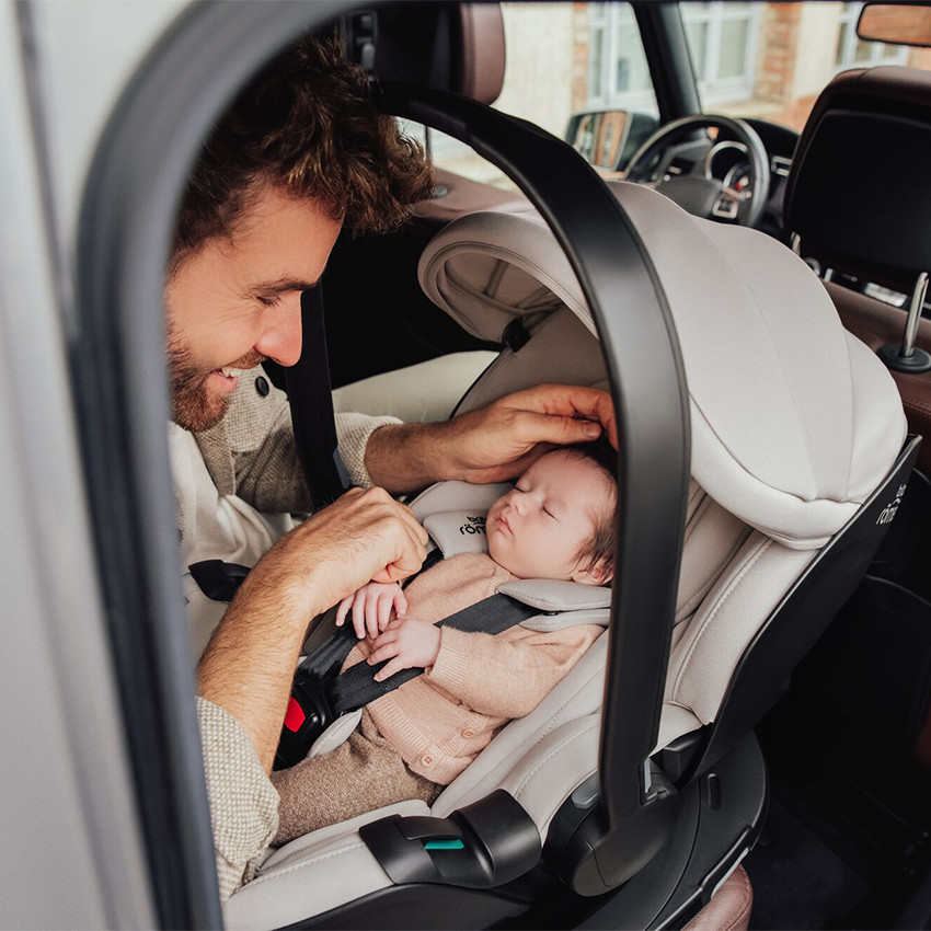 Silla de coche i-Size baby-Safe Pro Lux Urban Olive 