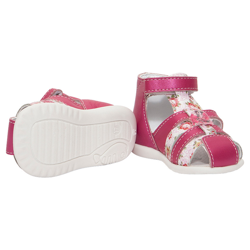 Sandalias de cuero de color fucsia irisado con estampado de flores 