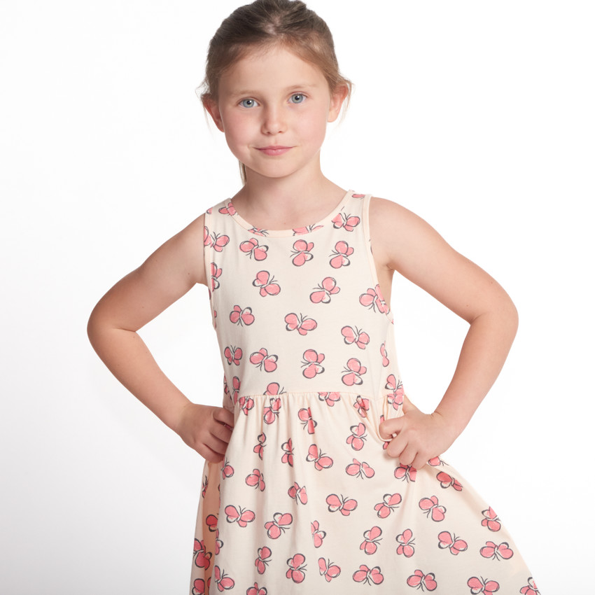 Vestido sin mangas con estampado fantasía para niña 