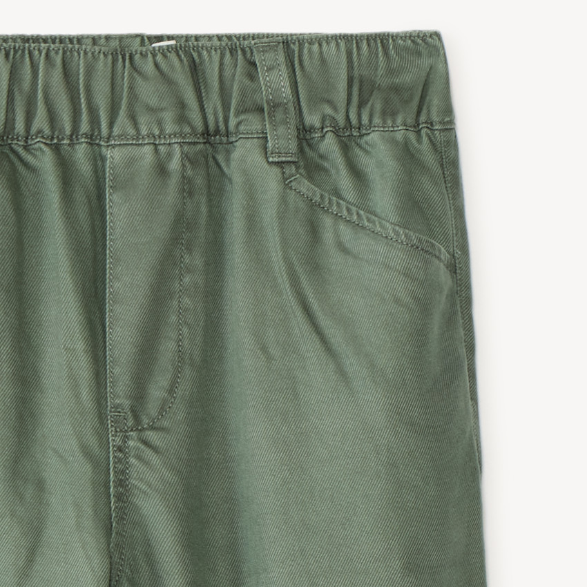 Pantalón jogger cargo niño liso 