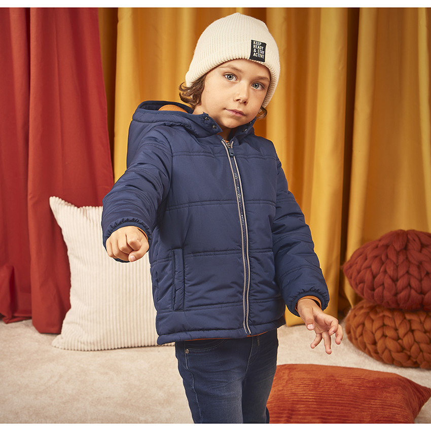 Gorro de punto de canalé para niño 