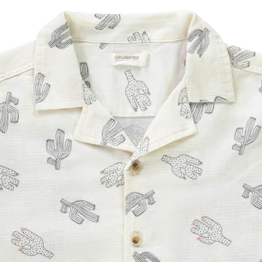 Camisa de manga corta con cuello cubano y estampado de cactus para niño 