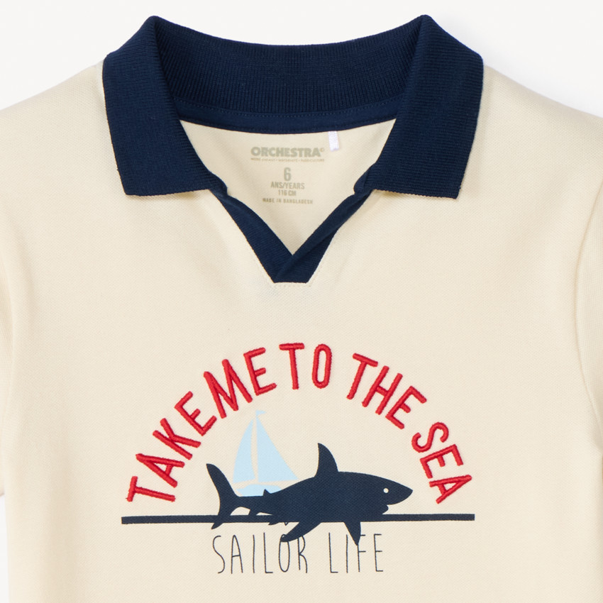 Polo de manga corta con estampado de tiburón para niño 