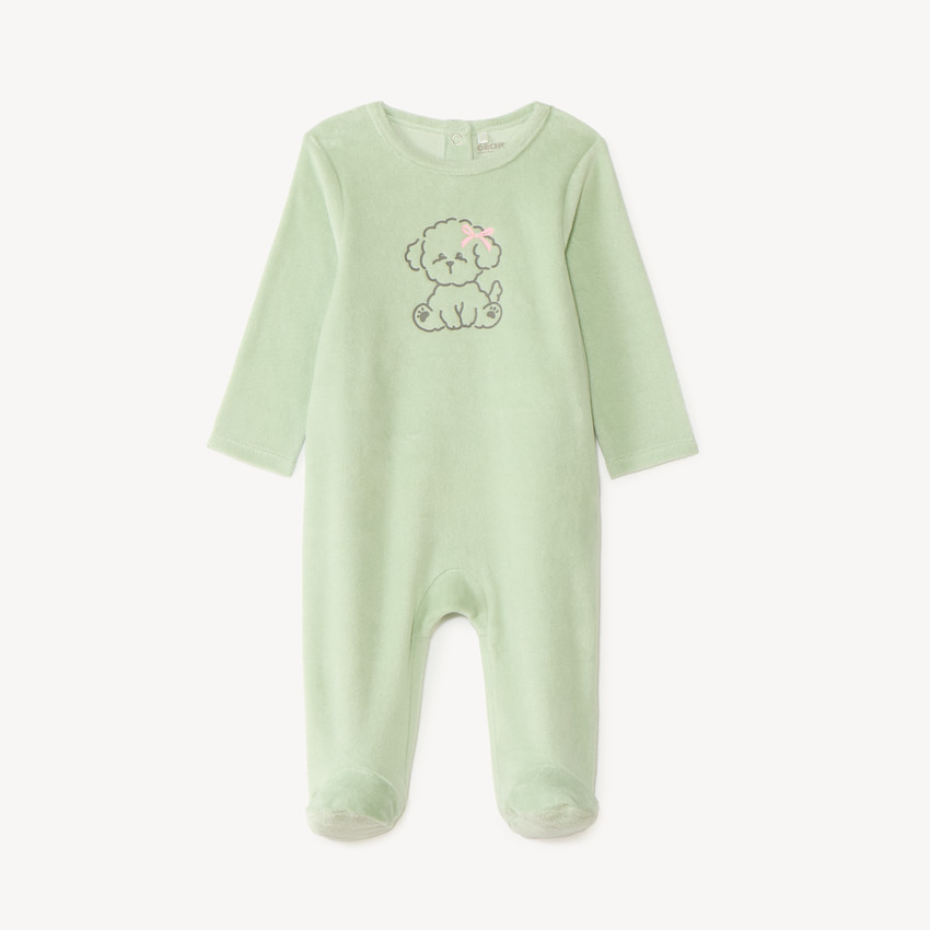 Pijama de niña en terciopelo con estampado lindo. 