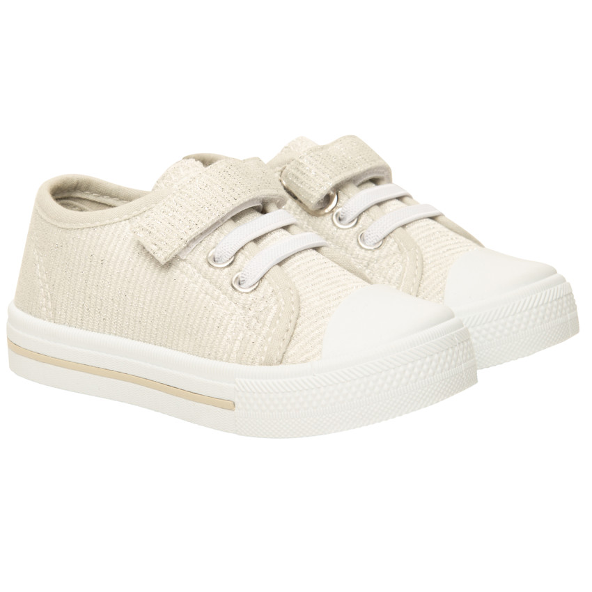 Zapatillas bajas plateadas con velcro y cordones elásticos para niña 