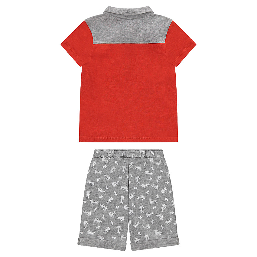 Conjunto de polo de punto y bermudas de felpa con estampado all-over 