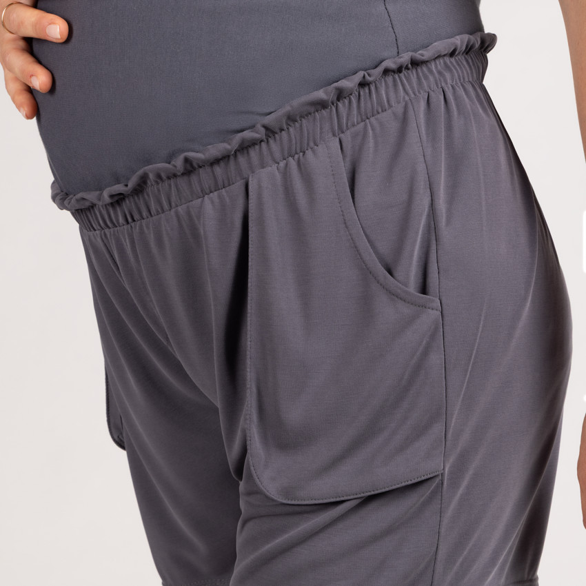 Short de embarazo liso con banda alta 