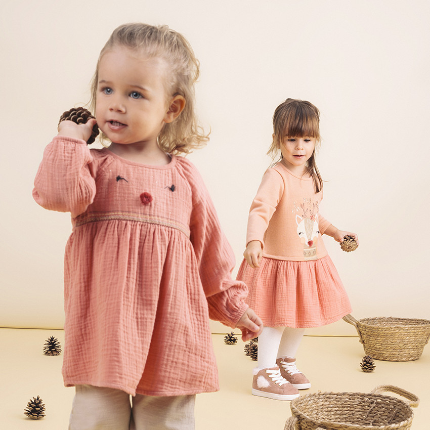 Robe effet 2 en 1 à animaux printés et broderies  Additional Robe effet 2 en 1 à animaux printés et broderies
