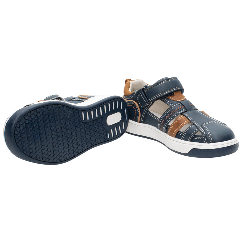 Sandalias efecto piel para niño con cierre de velcro  Additional Sandalias efecto piel para niño con cierre de velcro