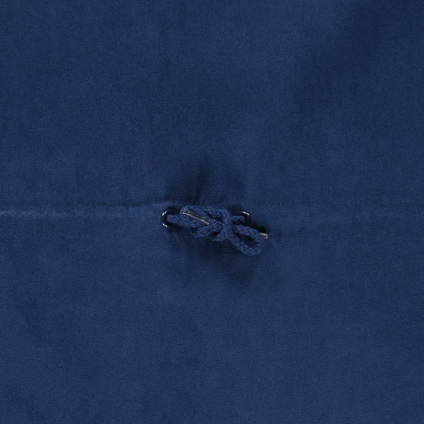 Túnica sin mangas de piel serraje con bordados 