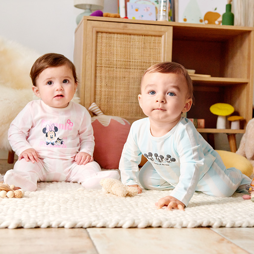Conjunto de 2 pijamas de jersey de Minnie Disney para niña bebé 
