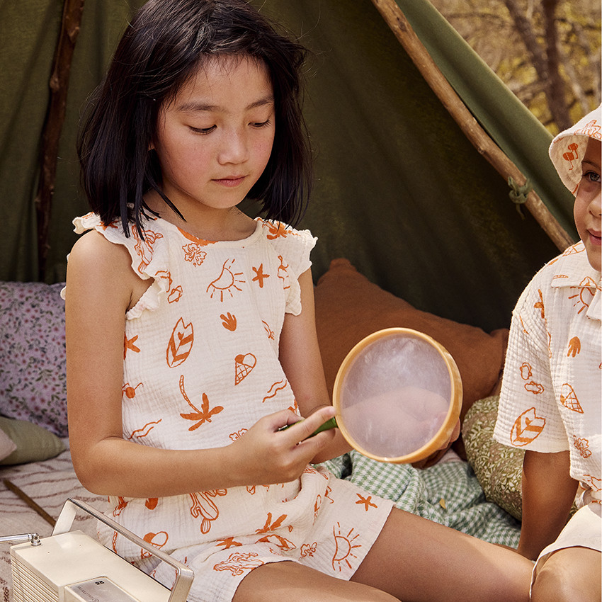 Combishort en tetra estampado fantasía vacaciones para niña 