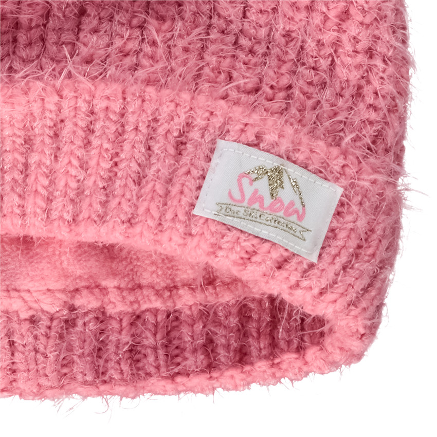 Gorro de punto con pompón para niña 