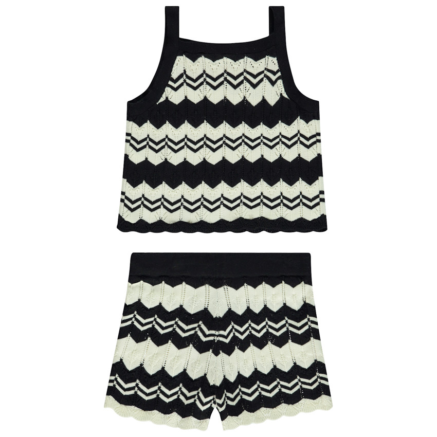 Conjunto camiseta sin mangas y short de crochet fantasía para niña  Additional Conjunto camiseta sin mangas y short de crochet fantasía para niña