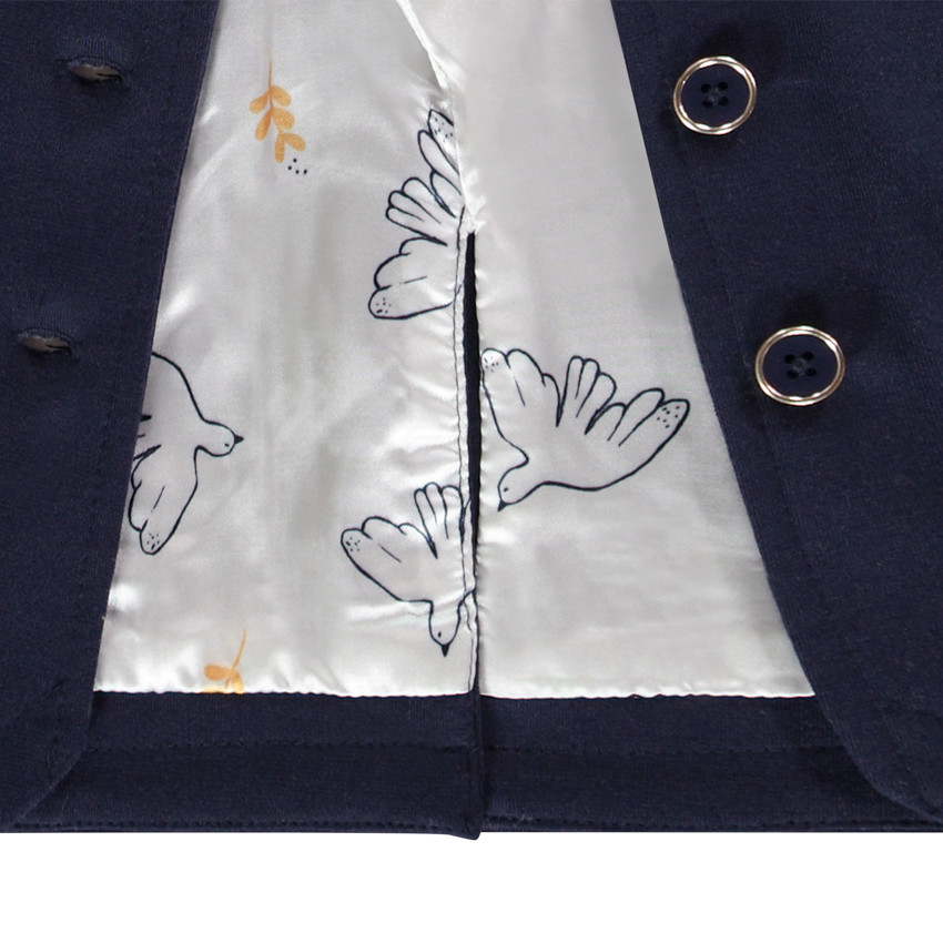 Chaqueta felpa detalles dorados 