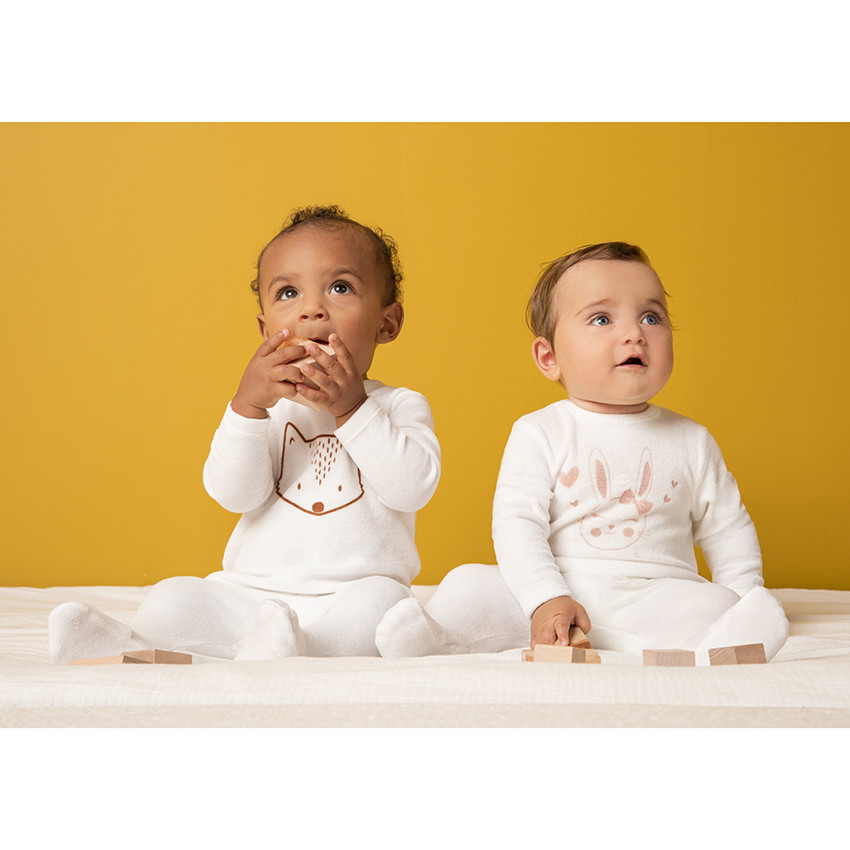 Pelele de terciopelo con estampado de conejito y corazones para bebé niña  Additional Pelele de terciopelo con estampado de conejito y corazones para bebé niña