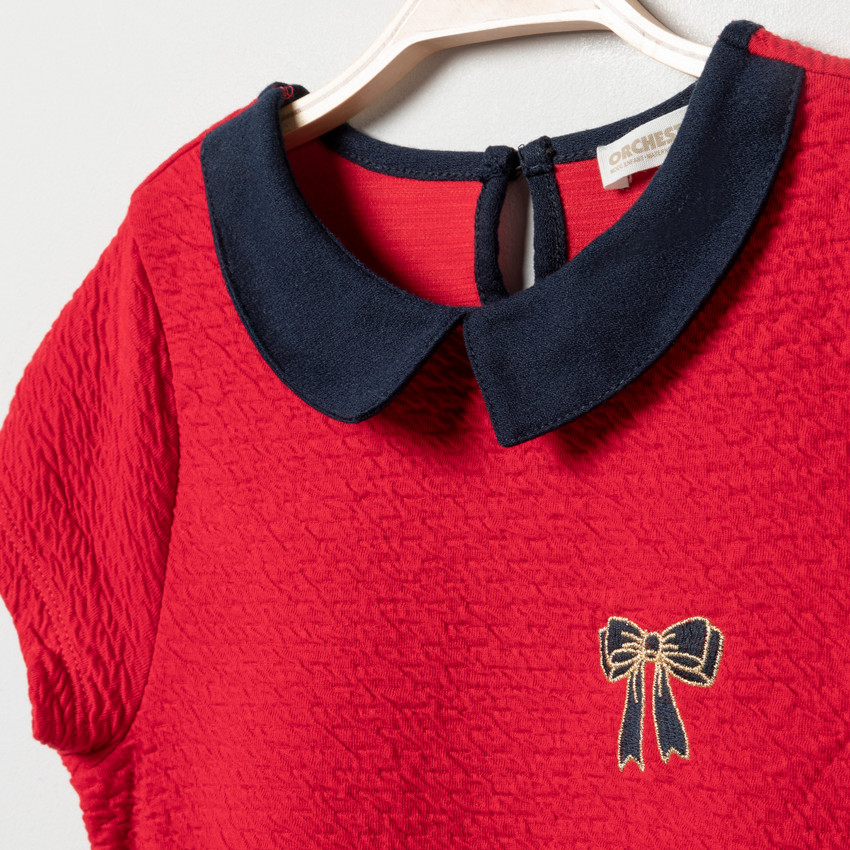 Vestido manga corta cuello Claudine y lazo bordado 