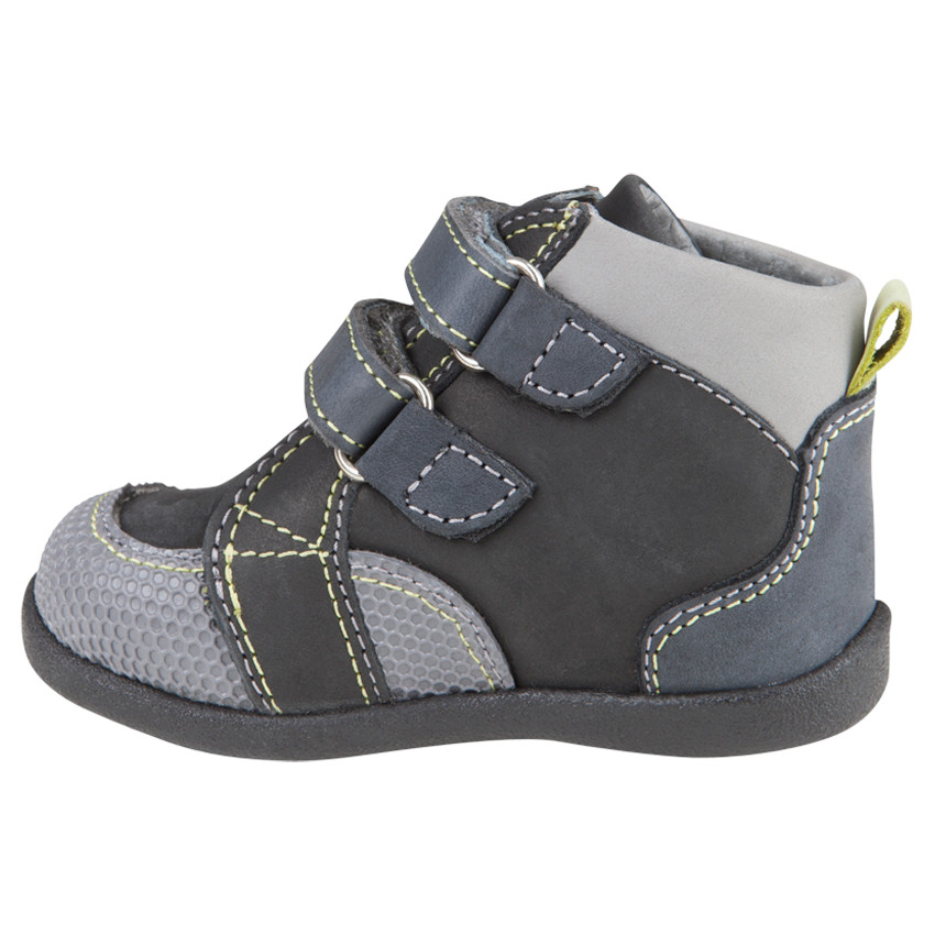 Botas bajas con velcro de cuero con aplicación 