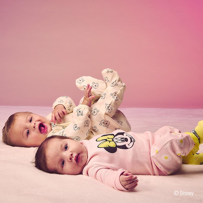 Pelele de felpa con estampado de Winnie the Pooh para bebé 