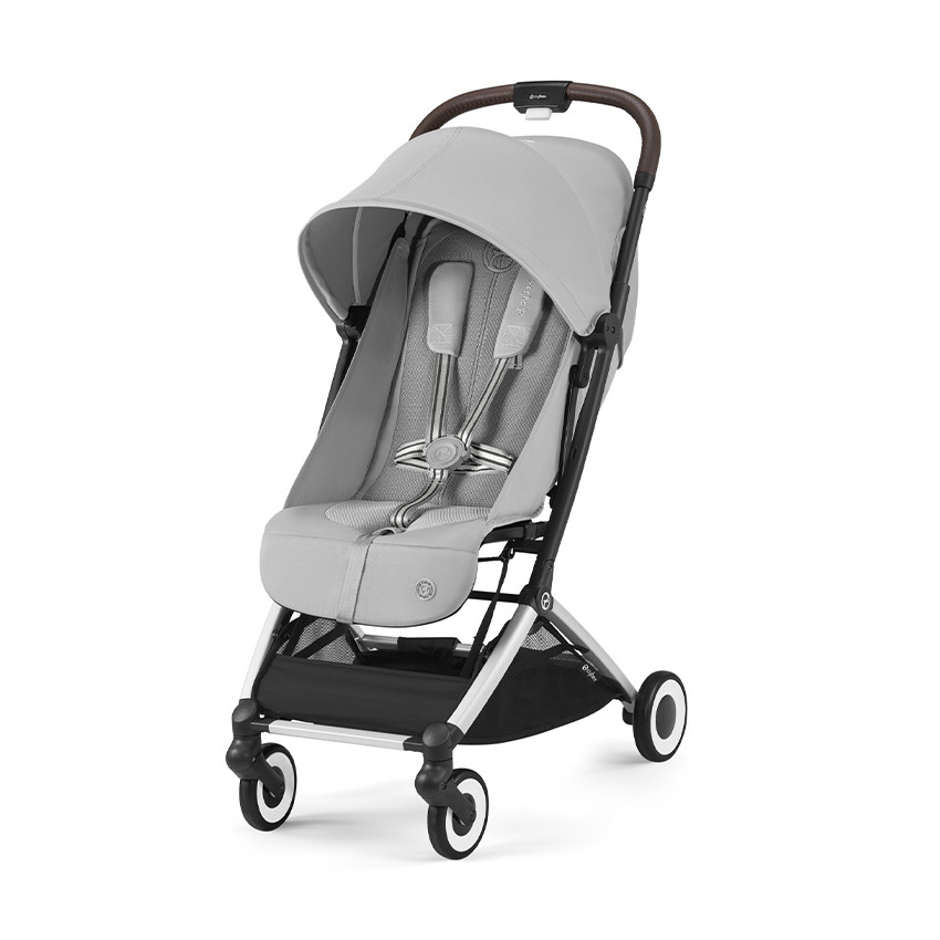 Carrito de bebé ultra compacto Orfeo chasis silver color fog grey 