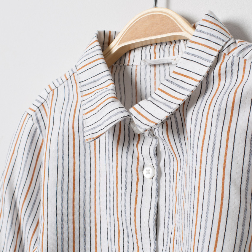 Camisa de manga larga con raya   Additional Camisa de manga larga con raya