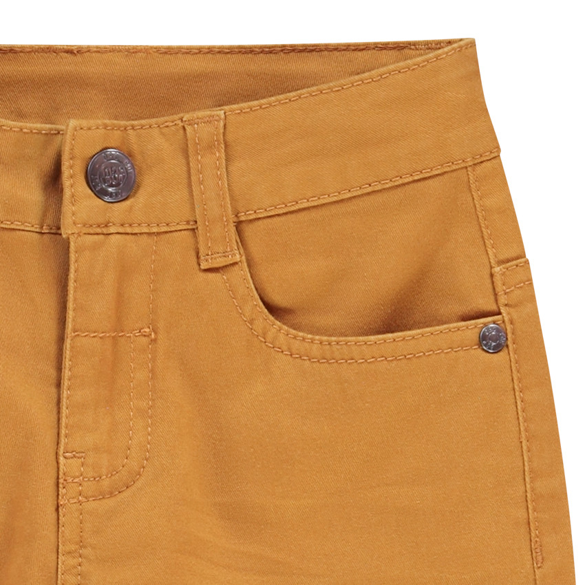 Pantalón con bolsillos liso con efecto desgastado y arrugado Main Pantalón con bolsillos liso con efecto desgastado y arrugado