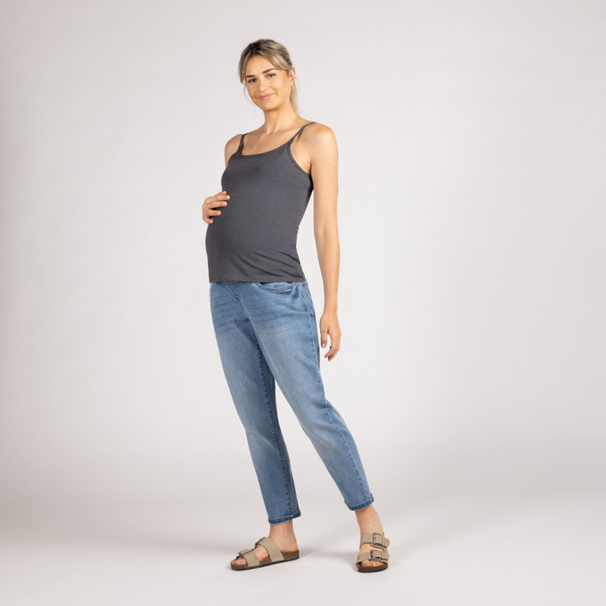Jeans premamá mom fit con banda alta 