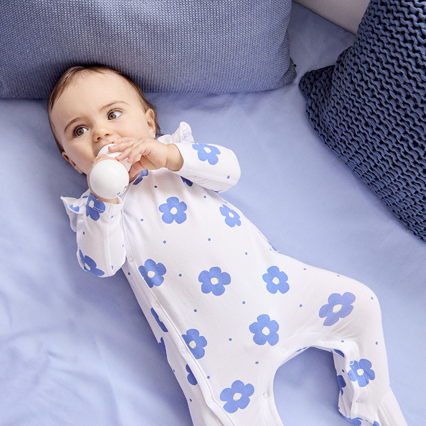 Lote de 3 peleles florales para bebé niña con diferentes aperturas según la edad 