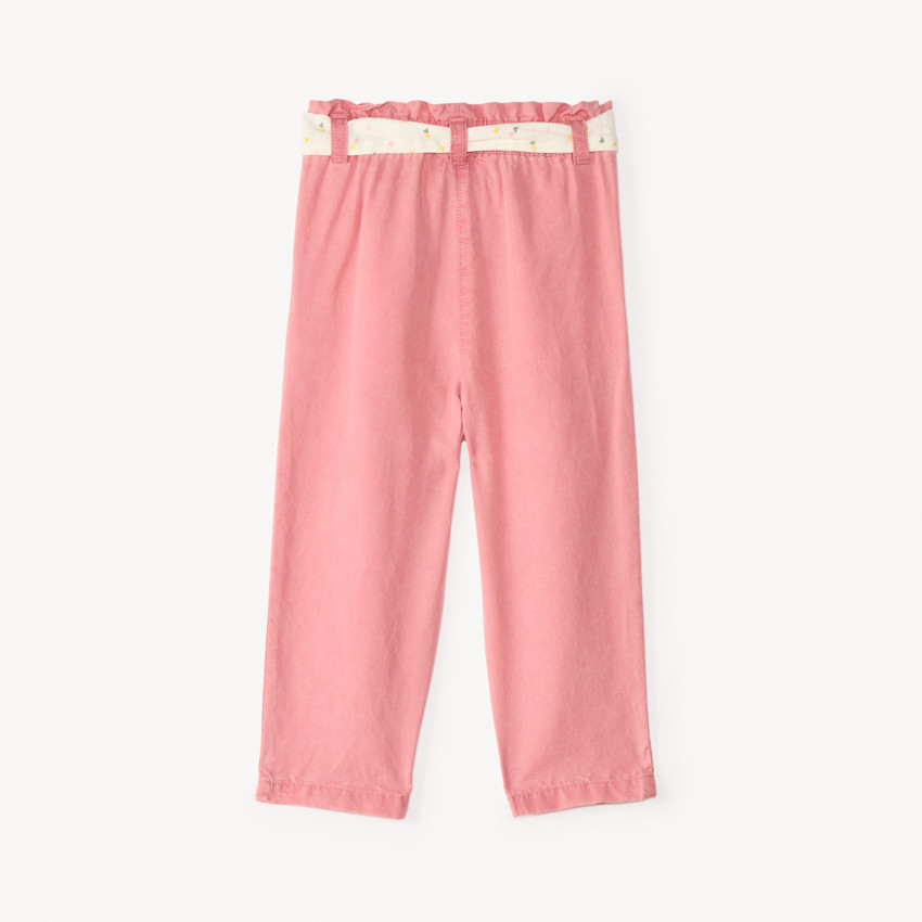 Pantalones rectos de sarga con cinturón de lazo impreso de corazones para niña bebé. 