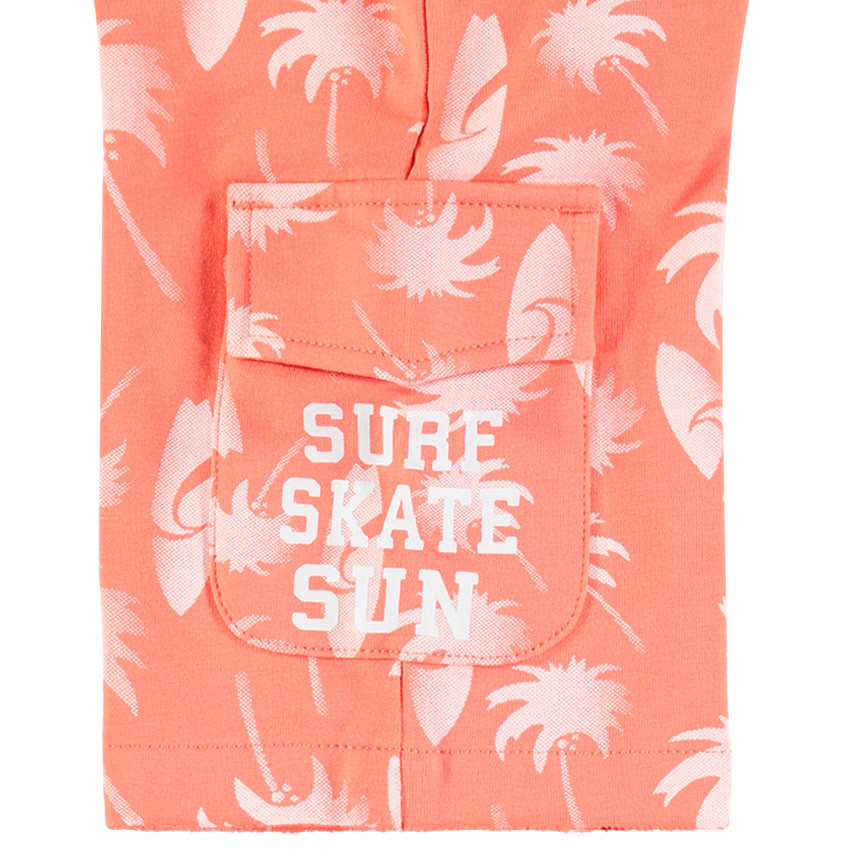 Conjunto con camiseta y bermudas con estampado de palmeras y surf  Additional Conjunto con camiseta y bermudas con estampado de palmeras y surf