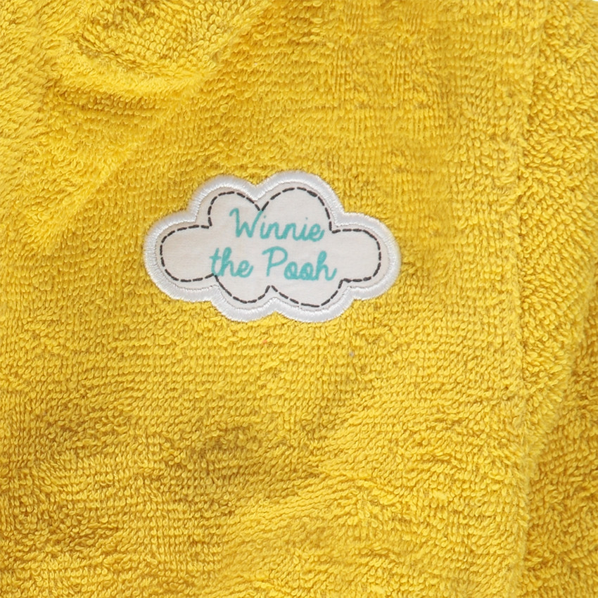 Albornoz de Disney Winnie The Pooh  Additional Albornoz de Disney Winnie The Pooh