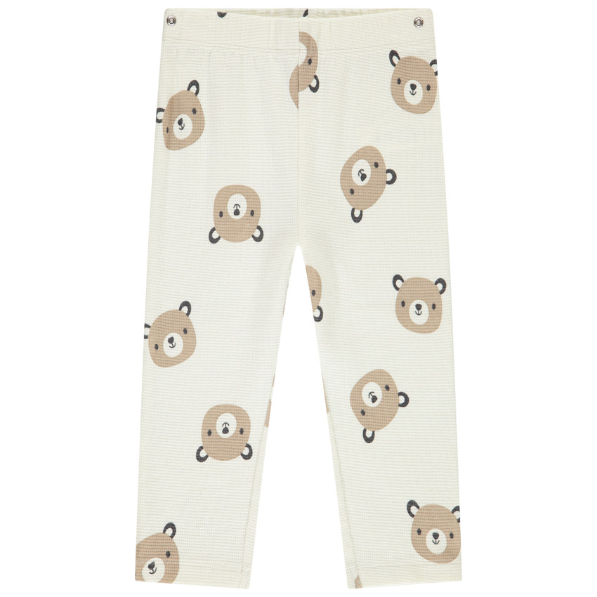 Conjunto de pijama en tejido de nido de abeja impreso con ositos para bebé con acabados diferentes según la edad. 