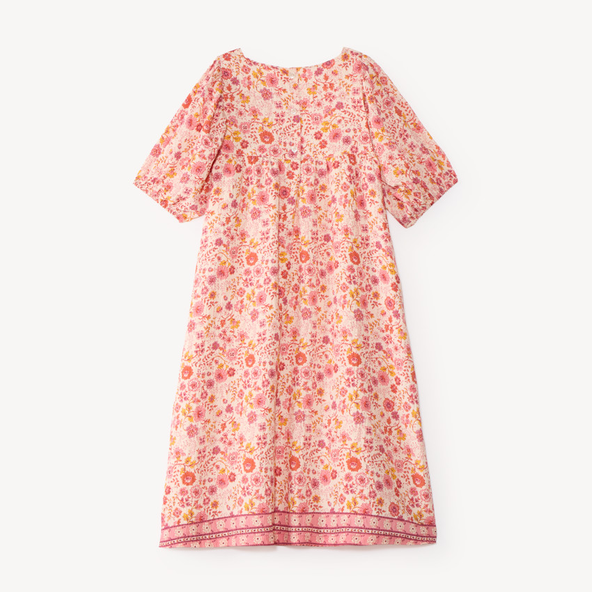 Vestido de niña con mangas tres cuartos y estampado floral 