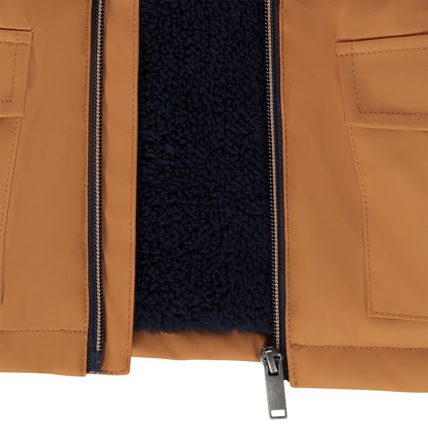 Parka de goma repelente con forro de sherpa para bebé niño 