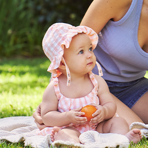 Swimming with Mummy 1-12 meses